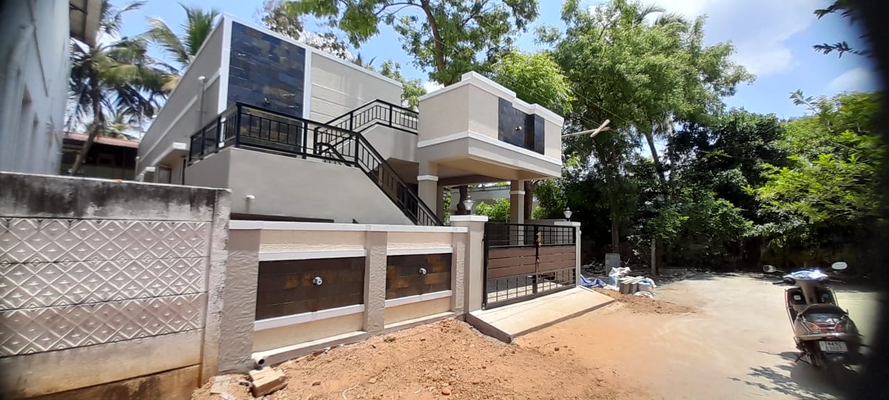 Residential House / Villa