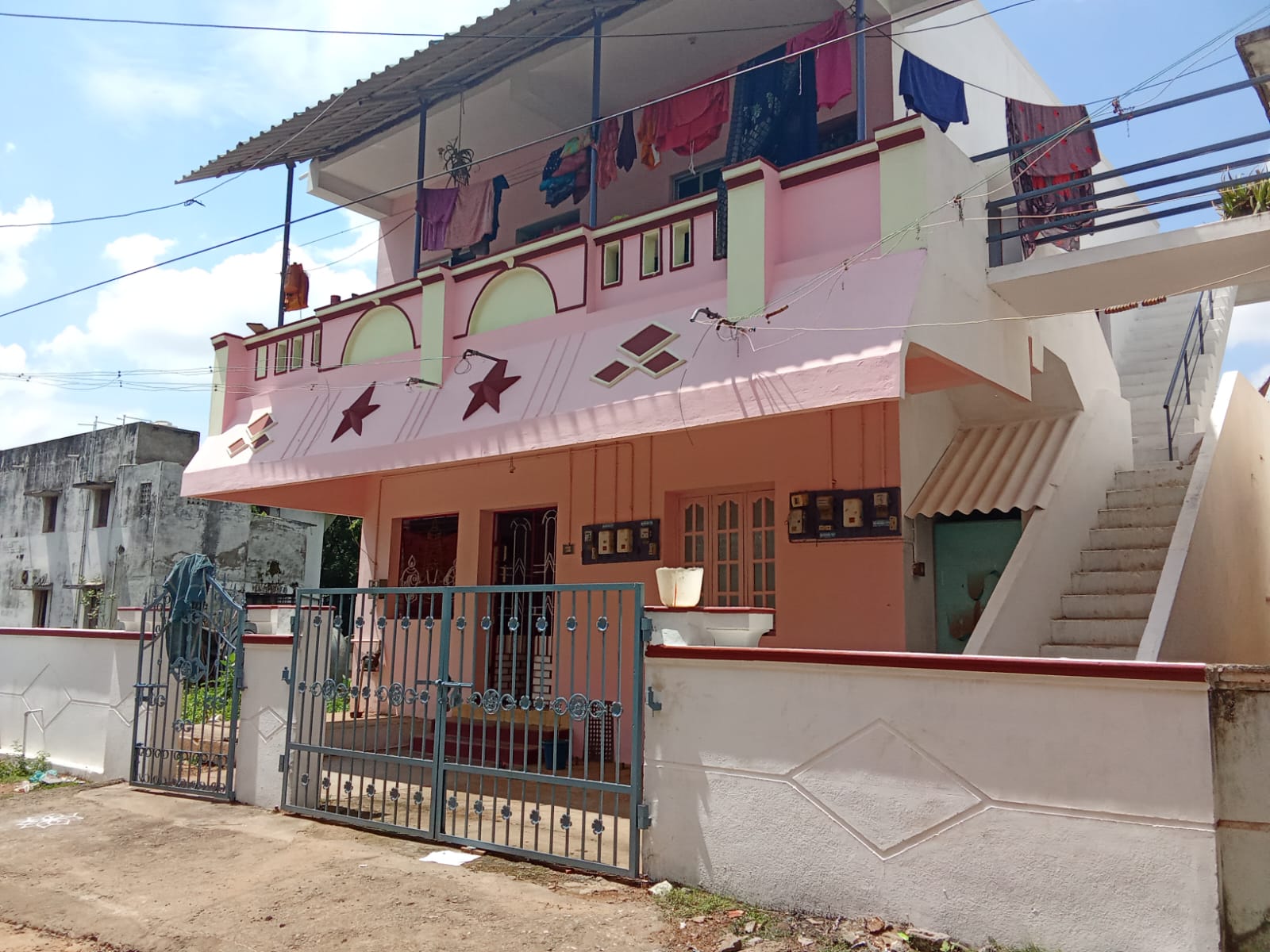 Residential House / Villa